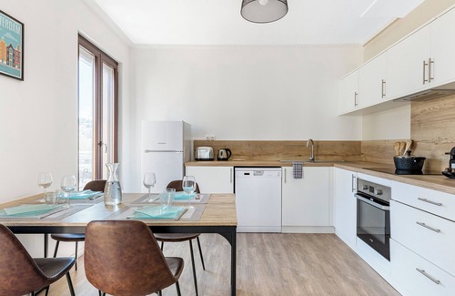 Centre Deux Apartamento | Beige Hospitalité - Cléopatre - 3BR bright spacious