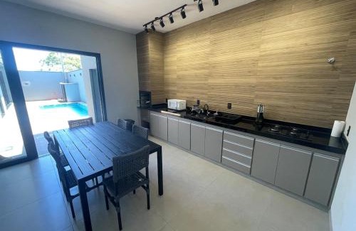 Pirassununga Casa | Belíssima Casa de Piscina