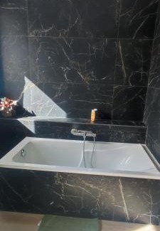 Lay-Saint-Christophe Apartamento | Bel appartement lumineux 3 chambres
