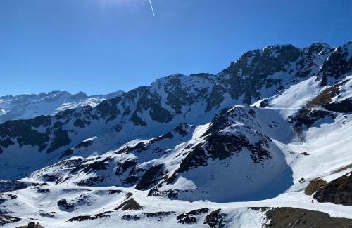 Saint-Aventin Apartamento | Bel appartement 4 à 6 couchages au pied des pistes à Superbagneres