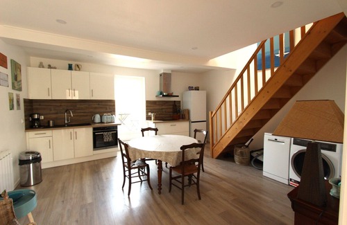 Forcalquier Apartamento | Bel Appartement Avec Balcon au Coeur de Forcalquier