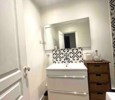 Besancon Old Town Apartamento | Bel appartement préfecture