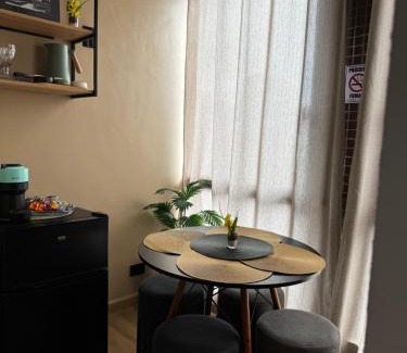 Alto da Rua Quinze Apartamento | Bela Curitiba Aparthotel