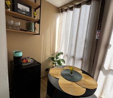 Alto da Rua Quinze Apartamento | Bela Curitiba Aparthotel