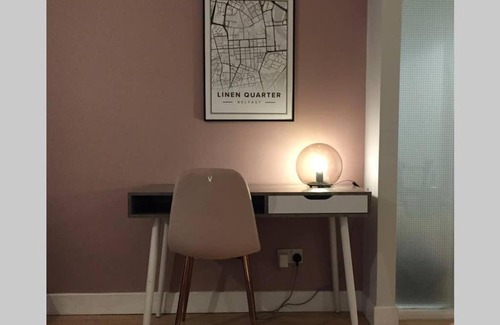 Belfast Central District Apartamento | Belfast City Centre Apartment with parking