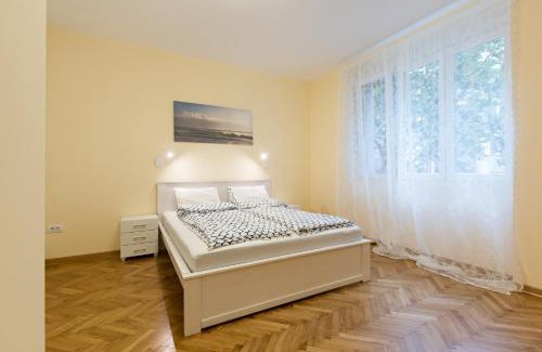 Vracar Apartamento | Belgrade Center Apartment IV