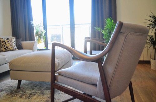 Sarajevska Apartamento | Belgrade Vista Luxury Apartment 950 sqft - 2bed / 2bath with artistic style