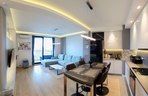 Savamala Condominio | Belgrade Waterfront 10th fl. Lux Apt. w/ City view