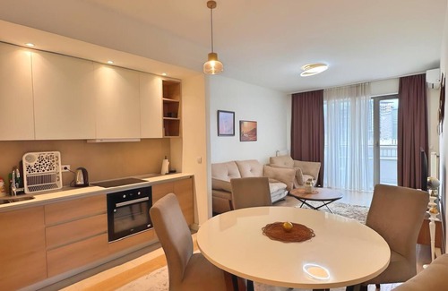 Sarajevska Apartamento | Belgrade Waterfront - Two-Bedroom Apartment with Breakfast and Parking included.