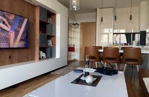 Sarajevska Apartamento | Belgrade Waterfront Wolf