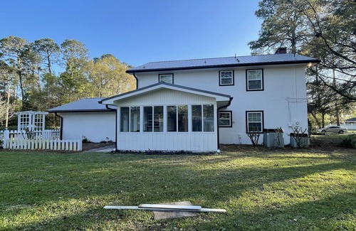 Country Club Estates Casa | Bella 5 Bedrooms - Home is where your heart is.