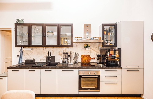 Po' Bandino Apartamento | Bella Casa Toscana, a contemporary designed penthouse apartment in Tuscany.