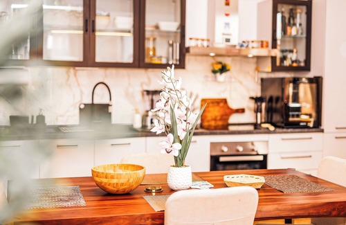 Po' Bandino Apartamento | Bella Casa Toscana, a contemporary designed penthouse apartment in Tuscany.
