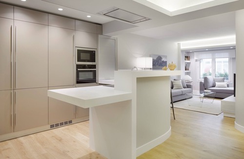 San Sebastian Centro Apartamento | Bella Easo 2 by FeelFree Rentals
