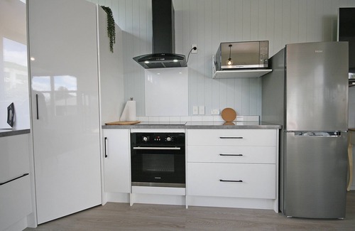 Mangorei Casa | Bella Park - New Plymouth Holiday Studio