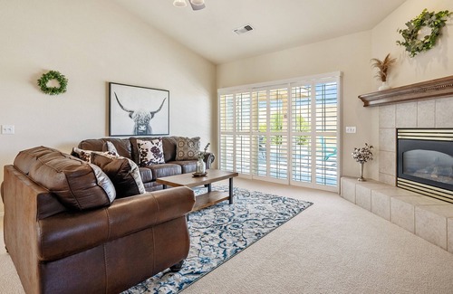 Paso Robles Casa | Bella Vino Estate with Fire Table!