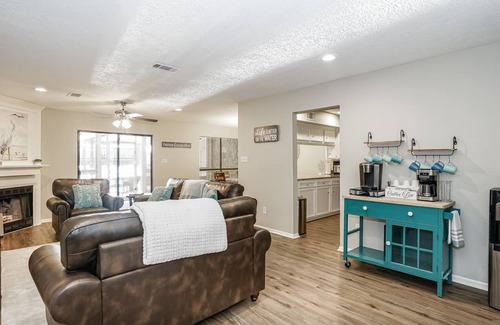 April Sound Casa | Bella Vista - A Sunset Serenity Cove Retreat!