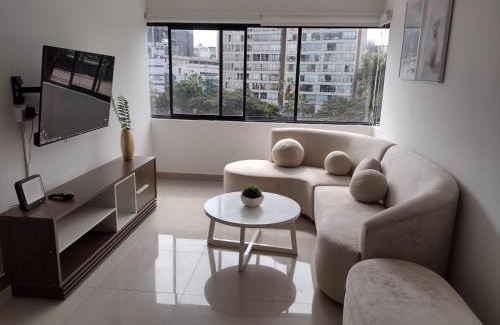 Petit Jean Ocharan Apartamento | Bella vista al mar de Lima - Miraflores