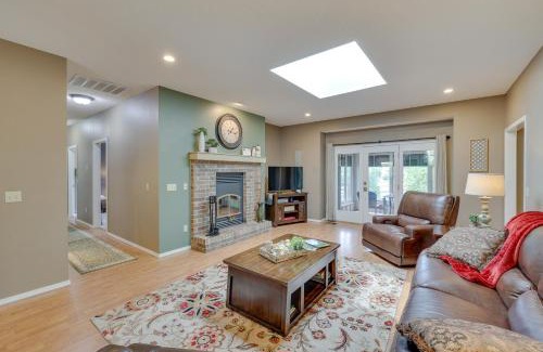 Bella Vista Casa | Bella Vista Home with Kayaks and Deck on Loch Lomond!