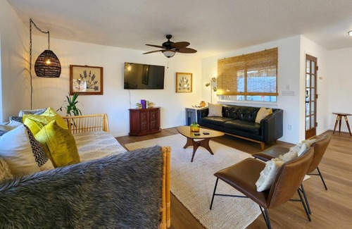 Bella Vista Casa | Bella Vista Retreat near Mtn Biking Trails!