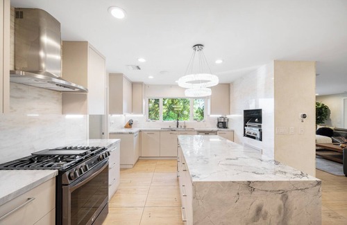 Bel Air Casa | Bellagio Estate-Pool-Views-Gated!