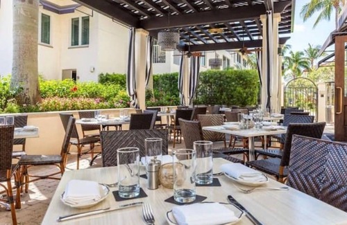 Redevelopment Area Condominio | Bellasera Resort 2 Bd Luxury Condo with Pool, Jazz Club and Restaurant
