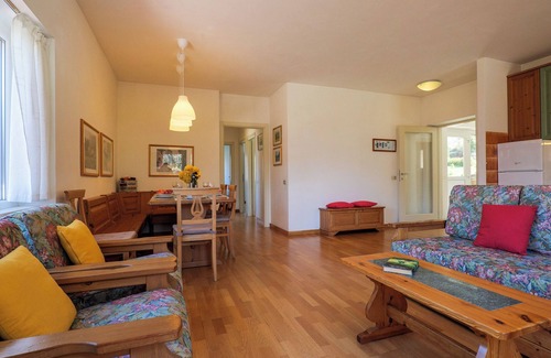 Colico Piano Apartamento | Bellavista I Garden Holiday Apartment with Pool