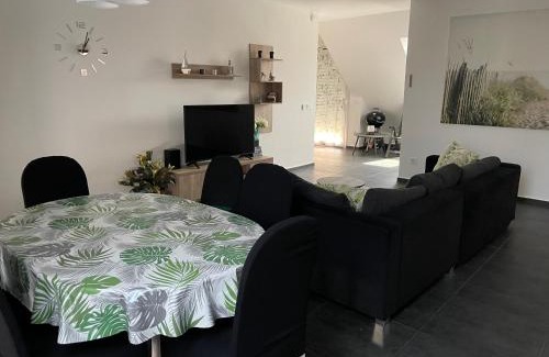 Balatonlelle Apartamento | Belle Apartman