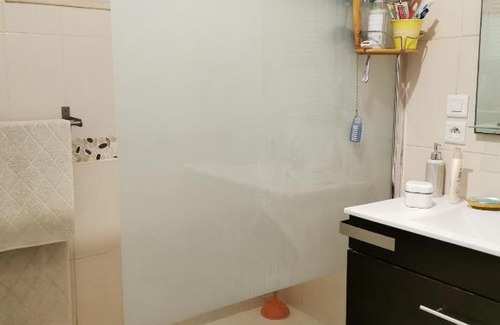 Entraigues-sur-la-Sorgue Apartamento | Belle Chambre