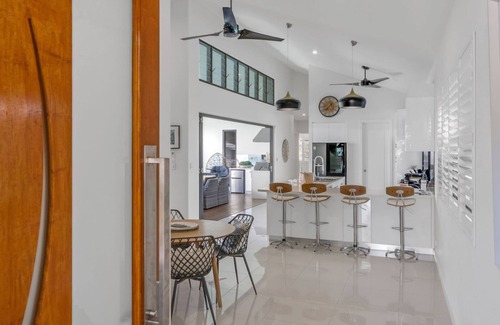 Palm Cove Casa | Belle Escapes 100 Cascade Palm Cove