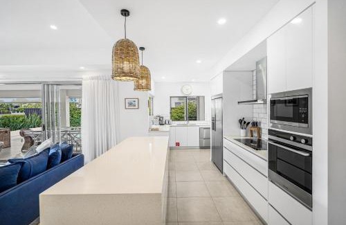 Trinity Beach Casa | Belle Escapes Bethany Beach House Trinity Beach