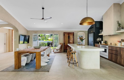 Clifton Beach Casa | Belle Escapes Casa Yule