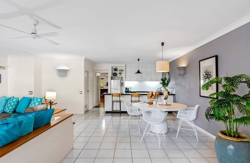 Palm Cove Apartamento | Frente a la playa absoluta en Alamanda (41)