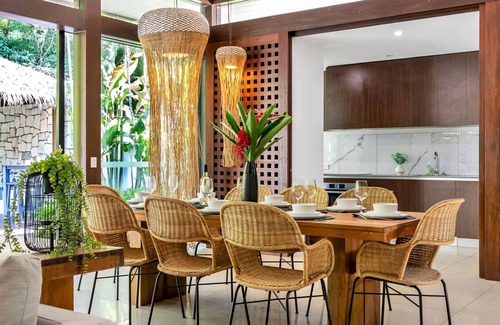Palm Cove Casa | Belle Escapes Pura Palm Cove - Two luxury Balinese villas