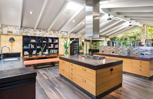 Trinity Beach Casa | Belle Escapes Trinity Beach Palace Luxury Estate