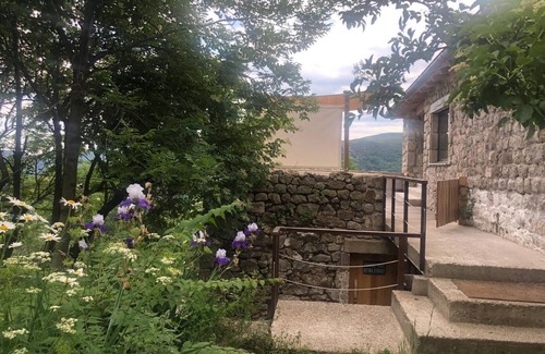 Labastide-sur-Besorgues Casa | Belle Maison au Cœur de la Nature