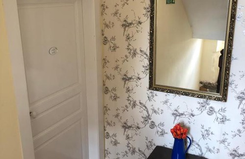 Landivy Casa | Belle Madeleine