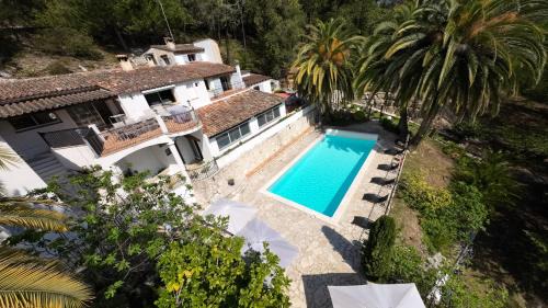La Colle-sur-Loup Apartamento | Belle maison atypique avec piscine chauffée