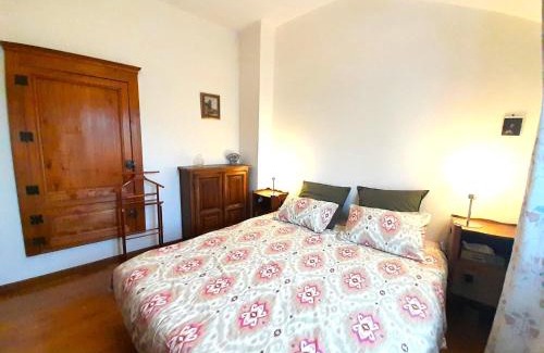 Chateauroux Casa | Belle maison de ville 4 chb cour privee