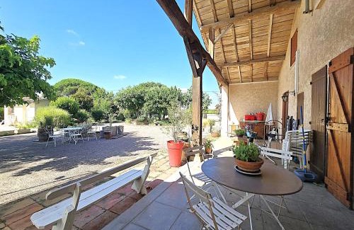 Mas-Grenier Casa | Belle maison Mas Grenier - 14 personnes - 11 lits - Piscine privée - Grand jardin - Jeux enfants - Parking gratuit sur place