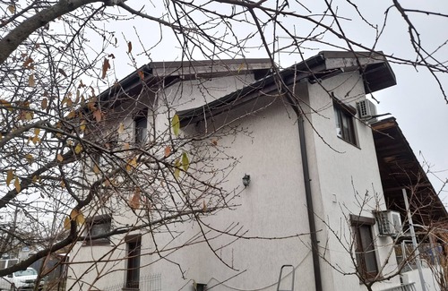 Sinesti Casa | Belle Maison Pour 6 Personnes Just a Cote de Bucharest
