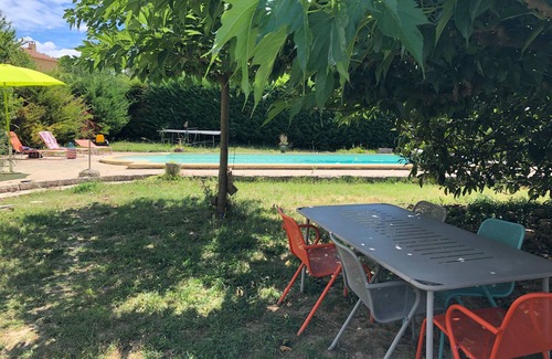 Ners Casa | Belle Maison Tranquille Avec Piscine et Jardin