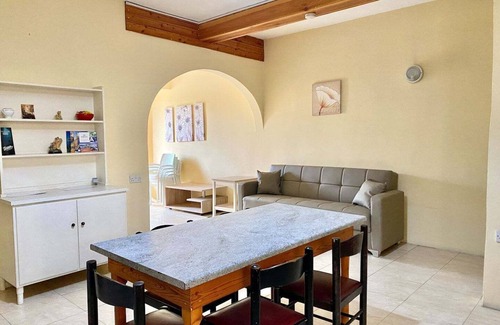 Marsalforn Apartamento | Apartamento de 2 dormitorios Belle Mare