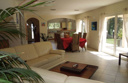 Saint-Paul-et-Valmalle Casa | Belle Villa au Calme Clim + Piscine Sécurisée
