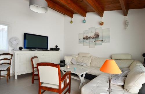 La Palmyre Casa | Belle villa 4 pièces, 7 pers., proche mer et commerces, La Palmyre, avec patio, jardin, animaux admis - FR-1-705-68