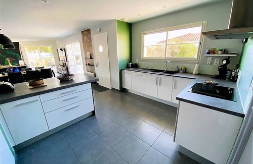 Biscarrosse Villa | Belle Villa Entière 3 Chambres Avec Piscine. Animaux de Compagnie Acceptés