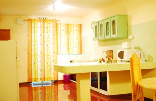 Flic-en-Flac Villa | Belle Villa - Wifi - 35 € / noche - 150 metros de la playa ya 200 metros del supermercado SPAR