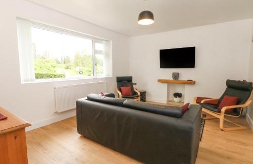 Mow Cop Casa | Belle Vue