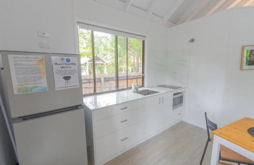 Amity Point Apartamento | Belles on Ballow - Lorikeet Lodge - Absolute Waterfront