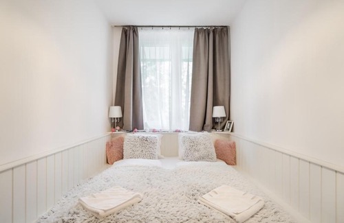 Castle Hill Apartamento | Belleville Home with Balcony